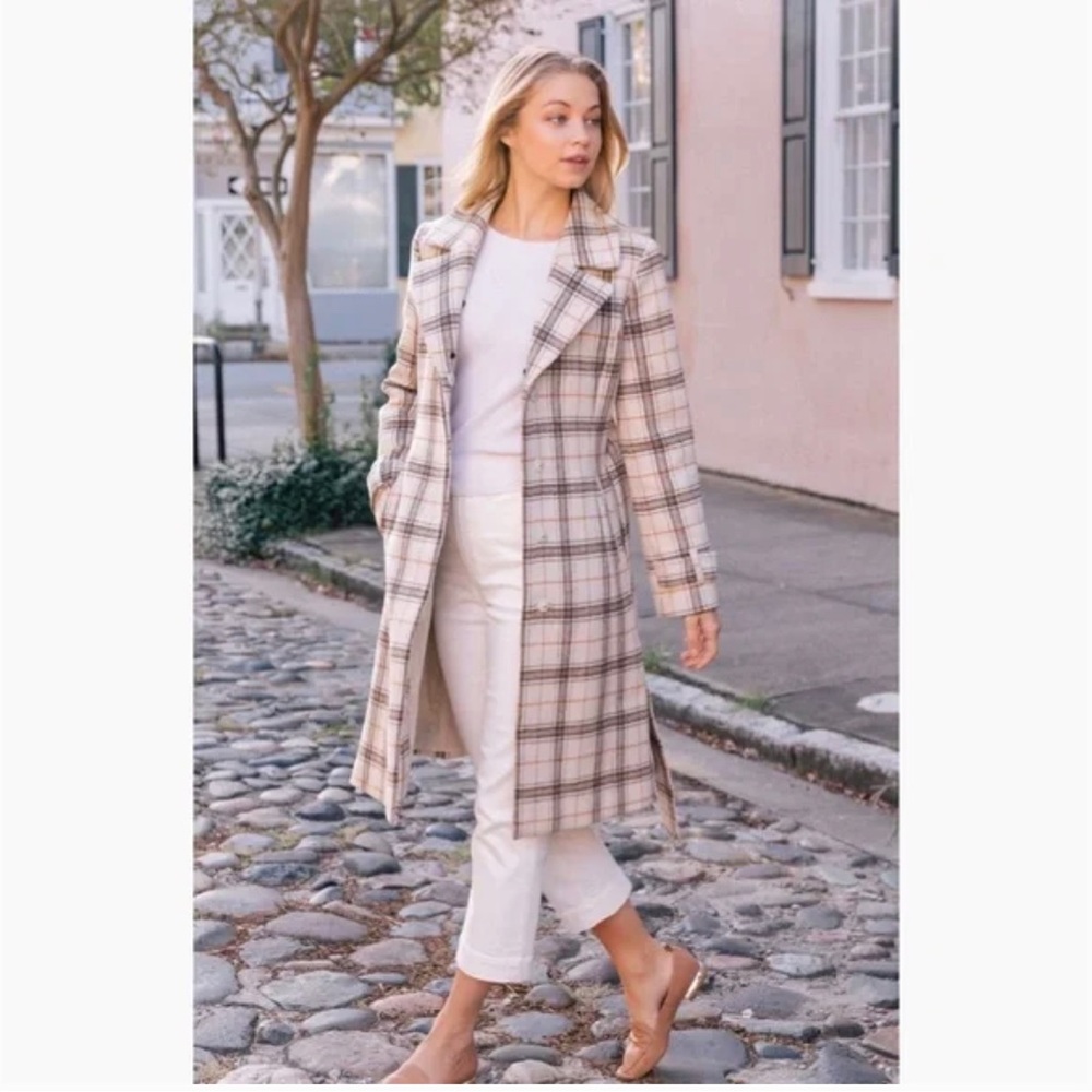 Gal Meets Glam || Bronwyn Plaid Belted Wool Blend Coat Ivory / small
